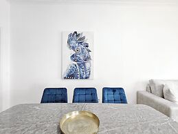 Athens Divas Velvet Gold Suites