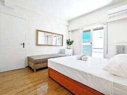 Athens Divas Velvet Gold Suites