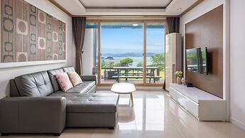 Yeosu Falling in Blue Ocean View Pension