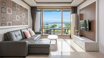 Yeosu Falling in Blue Ocean View Pension