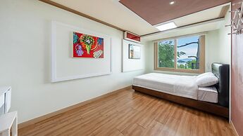 Yeosu Falling in Blue Ocean View Pension