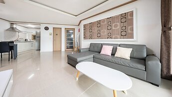 Yeosu Falling in Blue Ocean View Pension