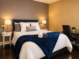 Tuscan Ridge Guesthouse Calgary West