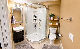 Tuscan Ridge Guesthouse Calgary West