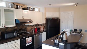 Tuscan Ridge Guesthouse Calgary West