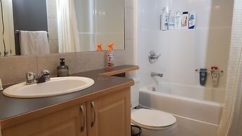 Tuscan Ridge Guesthouse Calgary West