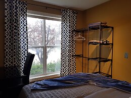 Tuscan Ridge Guesthouse Calgary West