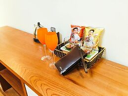 Hoang Gia Hotel 150 Nghi Tam HN-BayLux