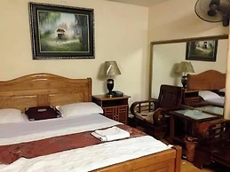 Hoang Gia Hotel 150 Nghi Tam HN-BayLux