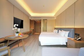Donghu Resort Hotel