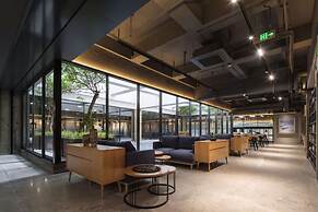 Shanghai T Plus Hotel Residence