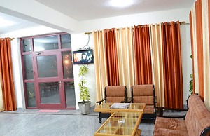 Goroomgo Vijay Mount View Resort Munsyari