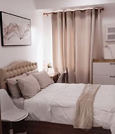 Acellyne's Suites at Green 2 Residences