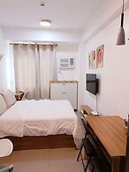 Acellyne's Suites at Green 2 Residences