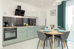 Paraiso Apartment With Pool by Renters