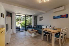 Beachside House Lara