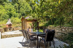 Beachside House Lara