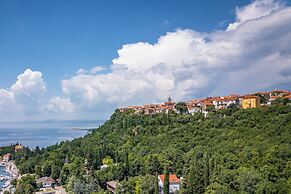 Beachside House Lara