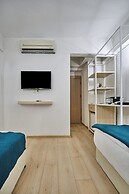 Mia Hill Suites