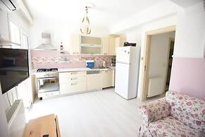 Mia Hill Suites