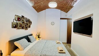 Residence Dobrovskeho 30