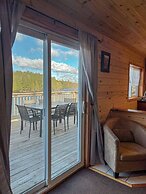 Ahmic Lake Resort's Black Bear Cottage