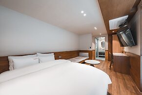 Gridt Hotel