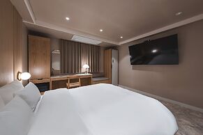 Gridt Hotel