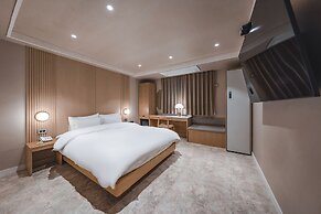 Gridt Hotel