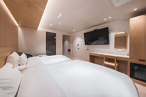 Gridt Hotel