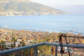 Oasis Beach Residence