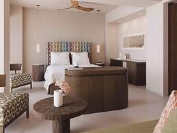 Avali, Mar-Bella Collection