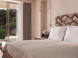 Avali, Mar-Bella Collection