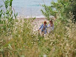 Avali, Mar-Bella Collection