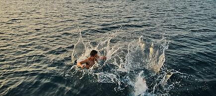 Avali, Mar-Bella Collection