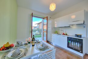 Villa Fiorita - Apt 2 - Margherita