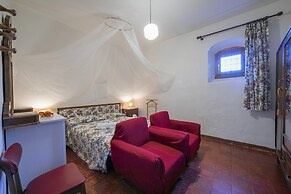 Sergio Il Gufo- Flowers - Historic Center