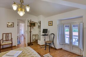 Piccolo Mondo Antico Stunning View