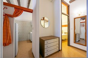 Sergio Il Gufo - Orange in Historic Cente