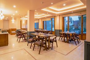 Hotel Zimskhang Villa