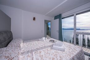 Rustichel Lake View in Toscolano Maderno