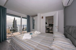 Rustichel Lake View in Toscolano Maderno