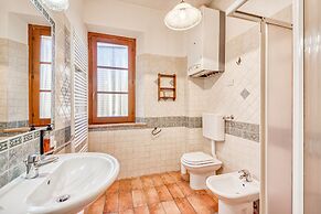 Olive apt With Shared Pool