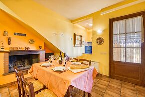 Olive apt With Shared Pool