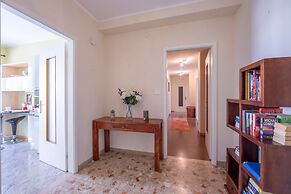 Riva Dante Apartment