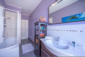 Riva Dante Apartment