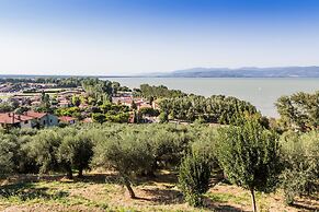 Pomegranate apt With Shared Pool