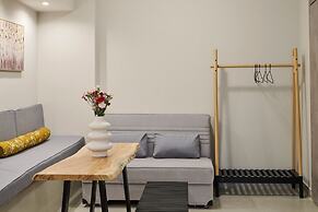 Acropolis Muses - Downtown Luxury Apartments