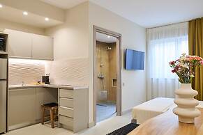 Acropolis Muses - Downtown Luxury Apartments