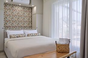 Acropolis Muses - Downtown Luxury Apartments